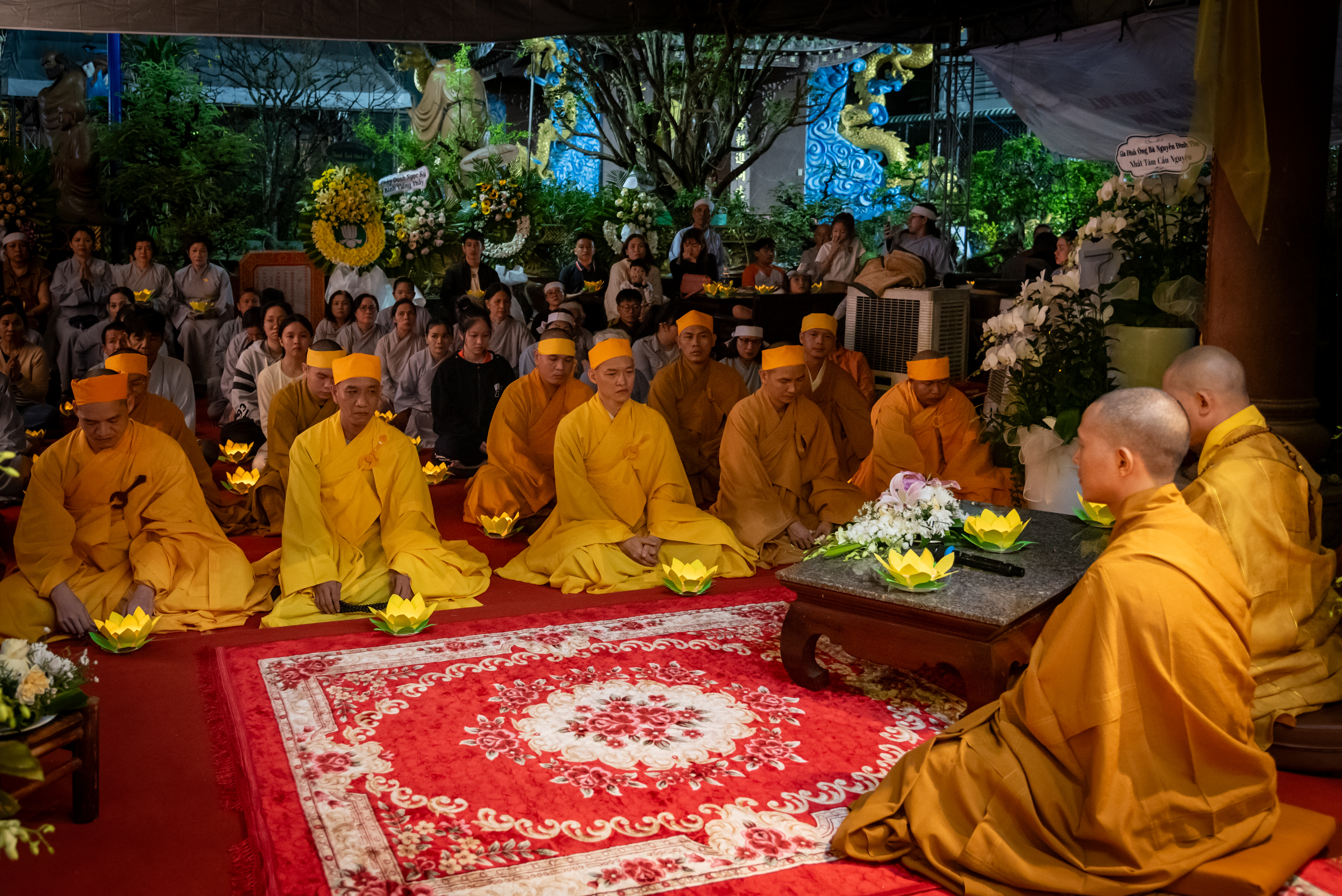 Lễ hoa đăng tưởng niệm Thượng tọa Thích Quảng Châu